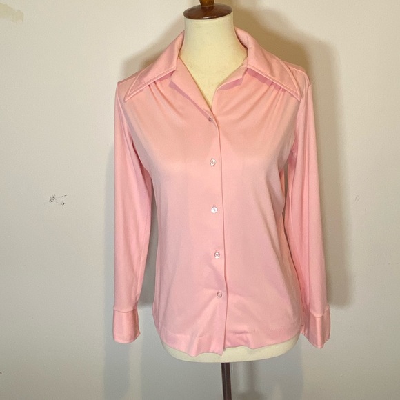 COPY - 70s VTG Daggar Collar Pink Button Down - Picture 6 of 7